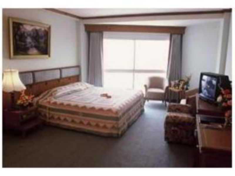 Viang Riverside Hotel Tak
